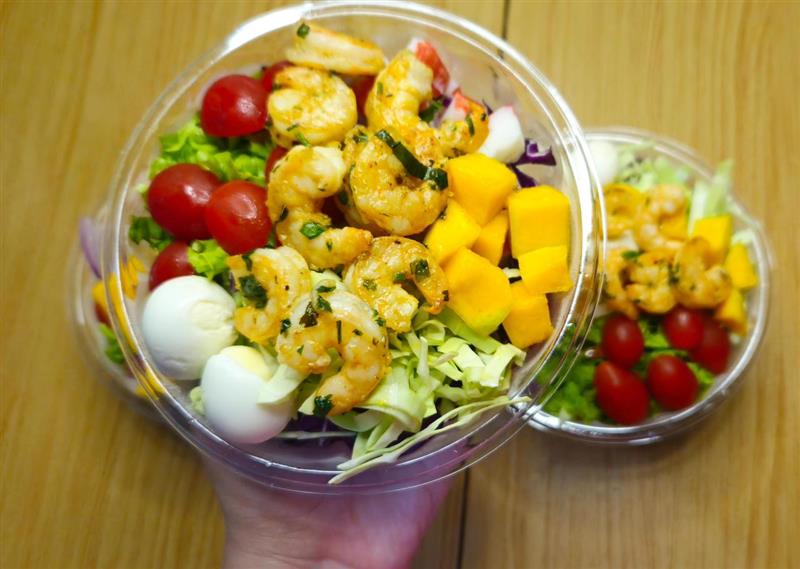 Salada Padrão com Camarão Rosa